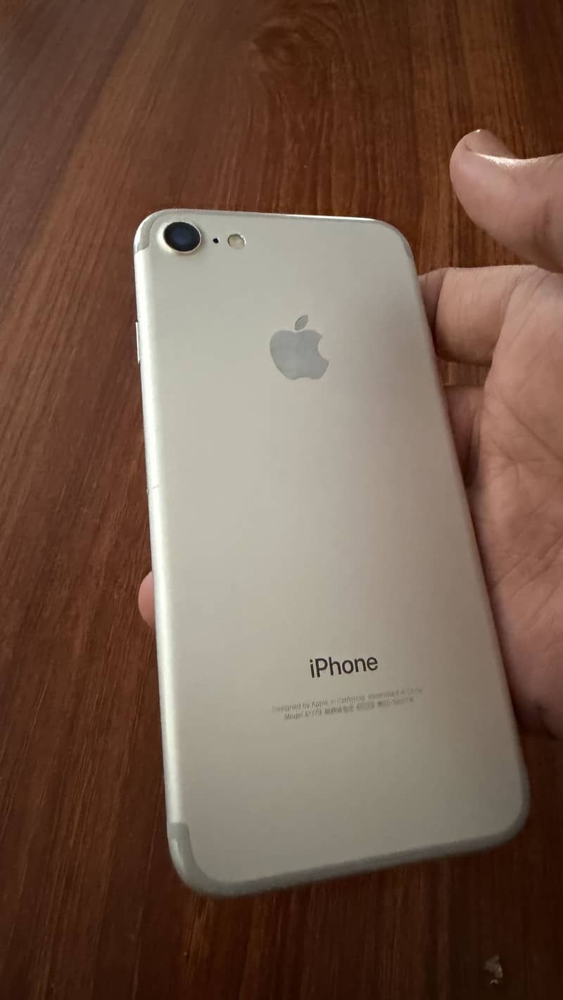 Apple iphone 7 plus 0