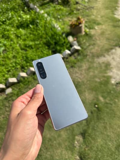 Sony Xperia 5 Mark 3 (Green line) ( PTA Approved)