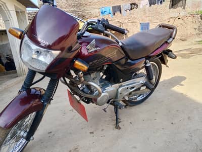 good condition price 230000