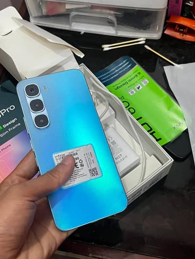 Infinix Hot 60 Pro