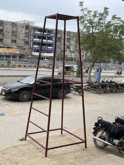 12 feet Iron Stool IIL 16 Gauge