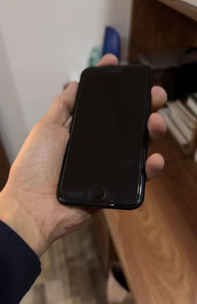 iPhone SE 2020 Official PTA Approved 128 GB