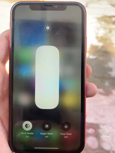 iPhone XR contact 03005557372