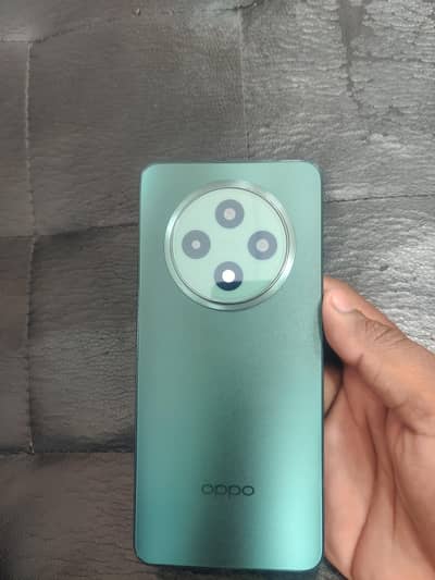 OPPO Reno 12f 10/10