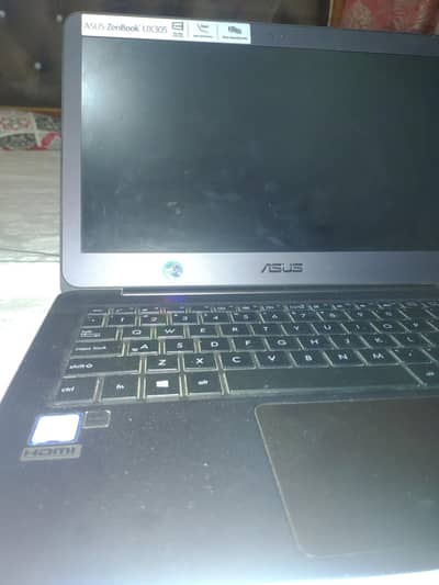 Asus ZenBook ux305 8/256