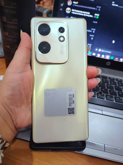 Infinix Zero 30 8GB/128GB – Excellent Condition – Slight Back Mark