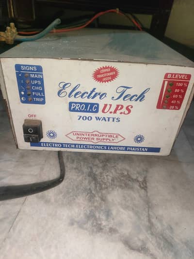 Phoenix UGS 210 battery with 700 watt ups for sell