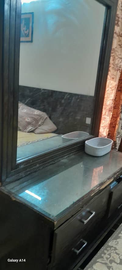 side tables, dressing table,,book shelf,rug,dining table for sell