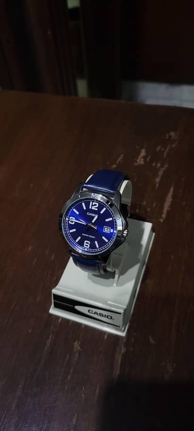 Casio Men's MTP Classic Leather Band Analog Watch