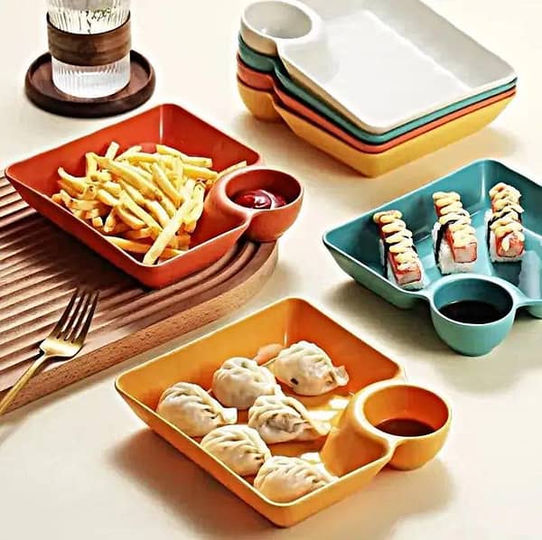 4 PCS Snack Plate with Integrated Dipping Cup - 2-in-1 French Fries Serving Tray with Ketchup Bowl - Creative Potato Chip Dish & Appetizer Plate Set - BPA-Free Plastic Dipping Sauce Tray for Home & Parties - Multi-Function Snack Platter
