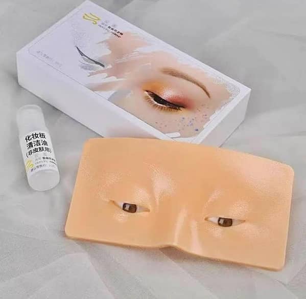 3D Silicone Half-Face Makeup Practice Board | Reusable Mannequin for Beginners and Professionals