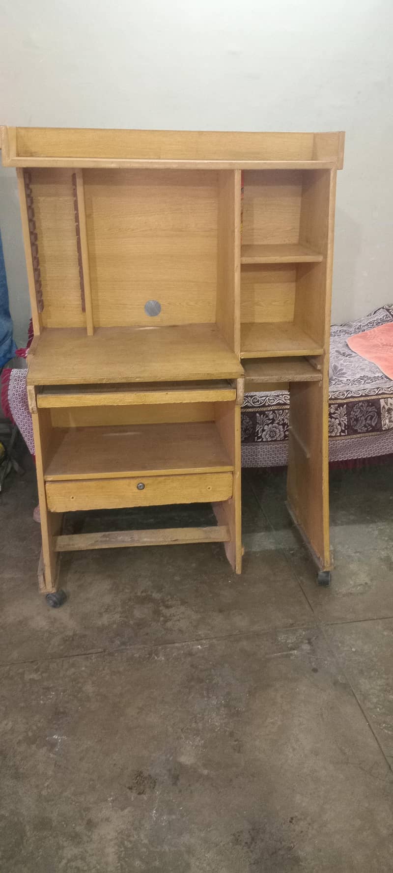 کمپیوٹر ٹیبل فارسیل 0