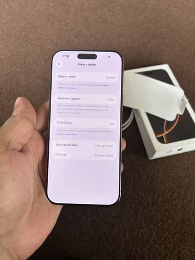 16 pro max 256 gb 11 months apple warranty