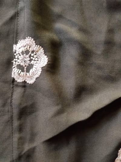 new black abaya embroidered