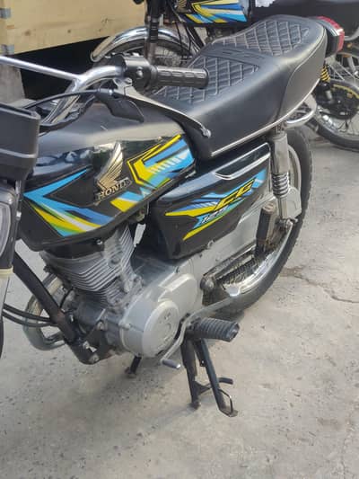 1998 Model Honda 125 All ok