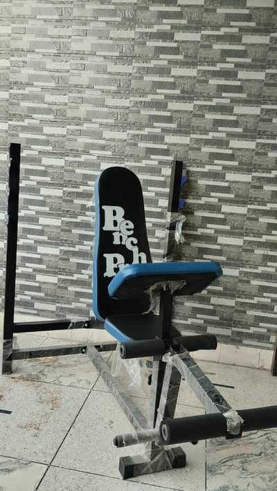 3 in 1 Bench Press with Preacher curls and Hamstrings Curls