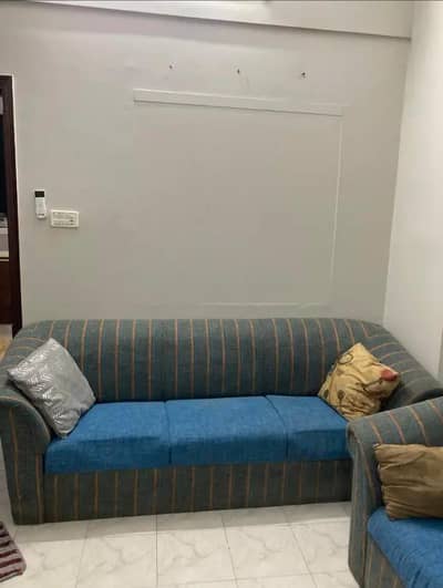 7 seater sofa set are available for sale  in good condition