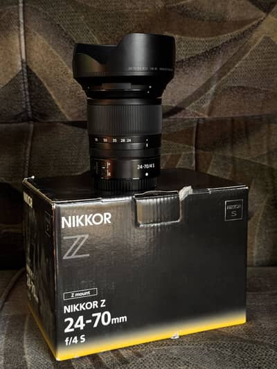 Nikon 24-70 F4 Z
