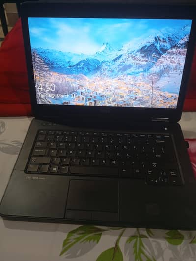 Dell laptop Latitude E5440 window 10
