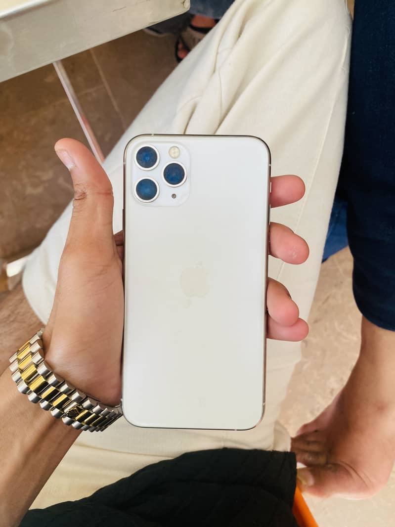 Iphone 11 pro 1