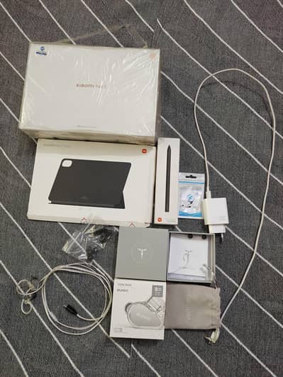Xiaomi Pad 5 (6/256) with stylus & case including box & accessories