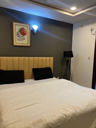 One bedroom per day weekly short stay for rent