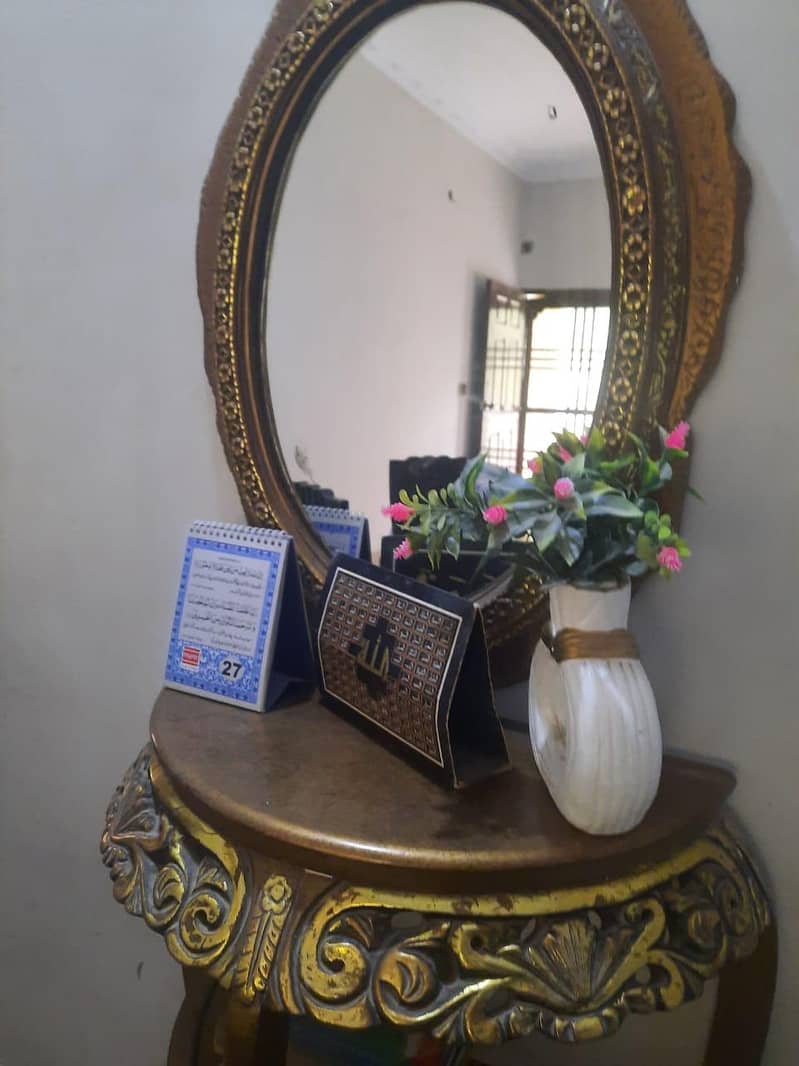 decorative console 4