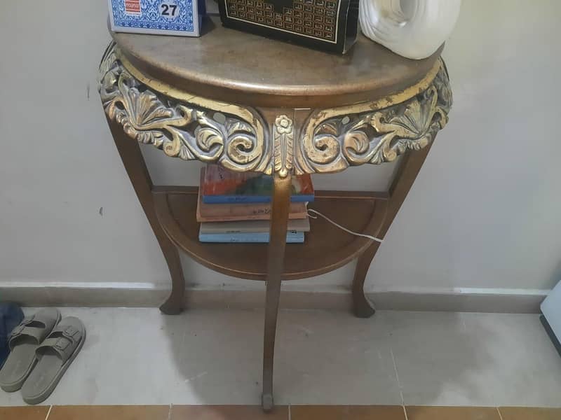 decorative console 5