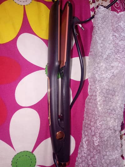 Hair Straightener  new