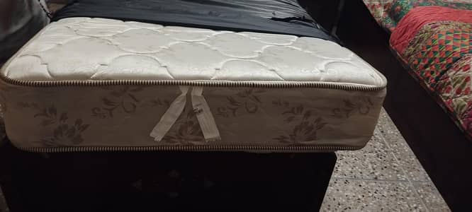 single bed springs mattress