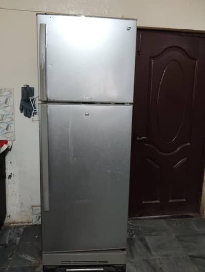 PEL 236L  , Double door fridge , Excellent condition