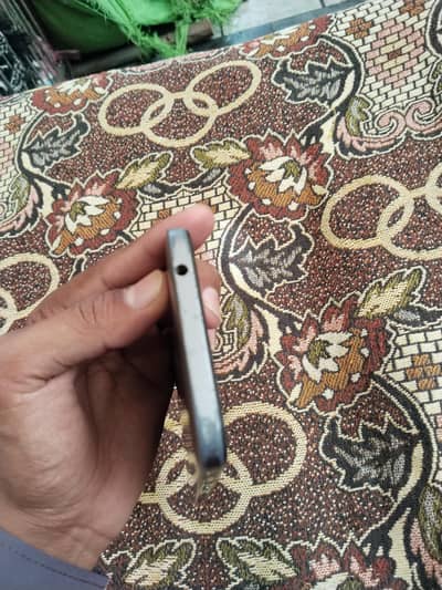 chalney me acha he cash ki zaroorat he