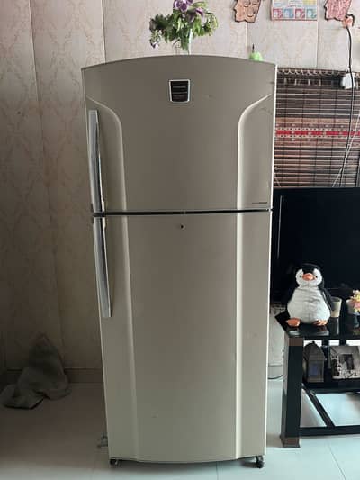 Urgent Sale Tosibha Fridge Freezer Like New