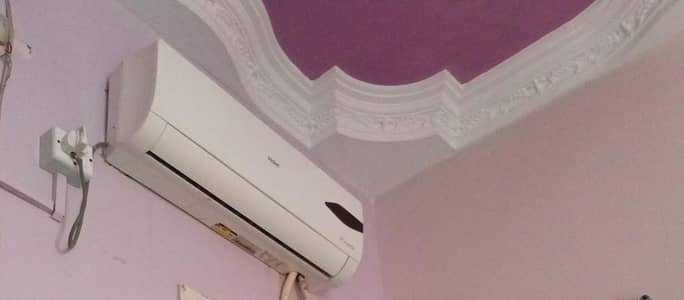 AC 1 ton DC inverter sirf 9 months used hai