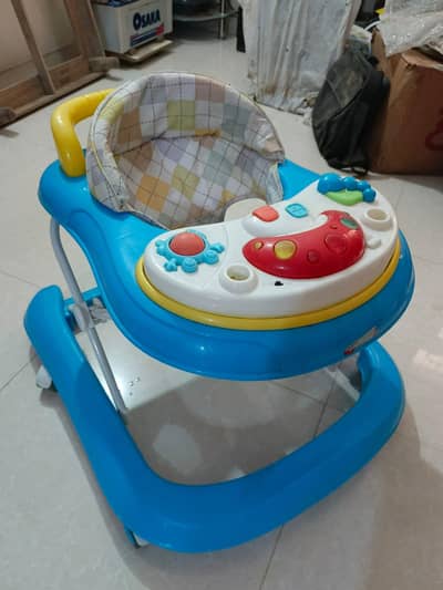 BABY WALKER AND BATH TUB