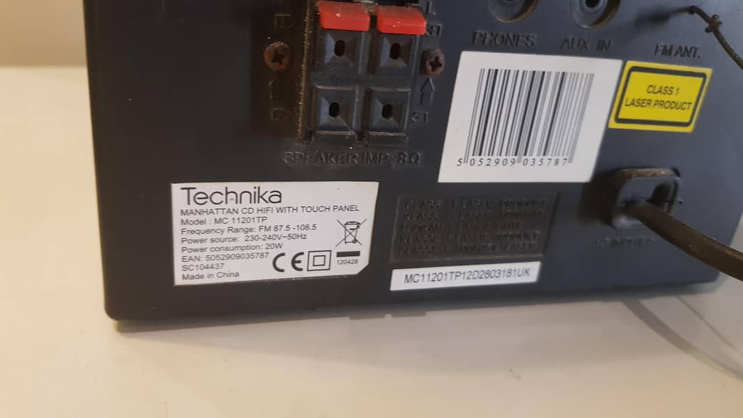 Technika Touch panel digital amplifier. 4