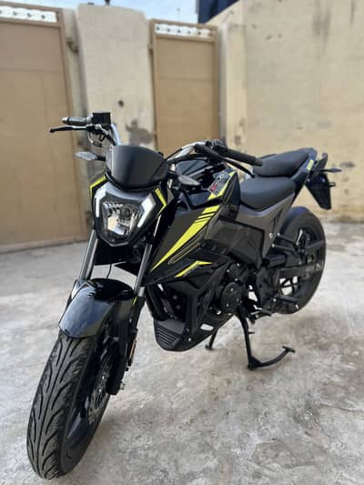 Hi-speed batllo SR 200cc