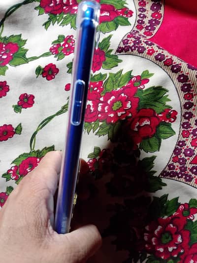 Sale Offer Mobile Phone Realme 5