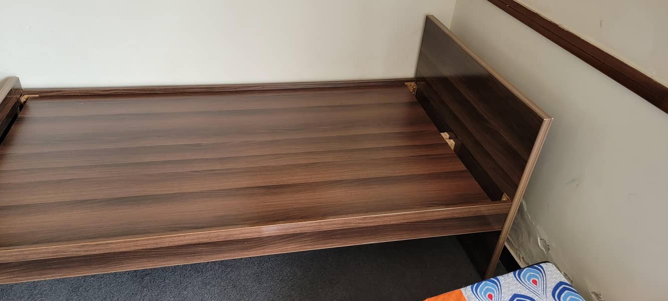 single bed 4