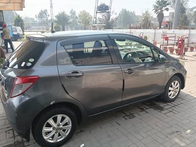 Toyota Vitz 2012