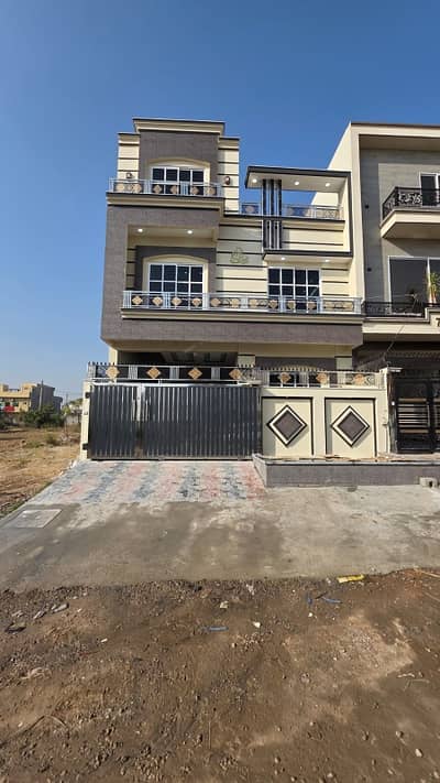 I-14/1  6Marla Luxury House Available For Sale