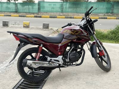 Honda cb 150 f