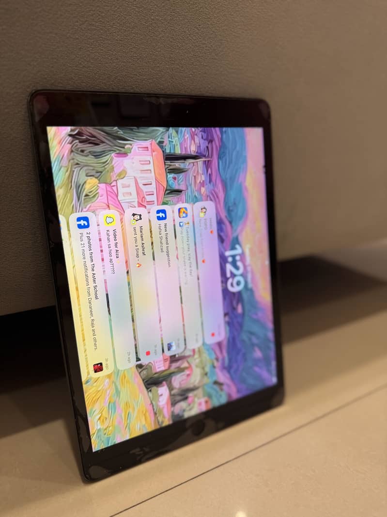 Ipad 9th Generation used 1