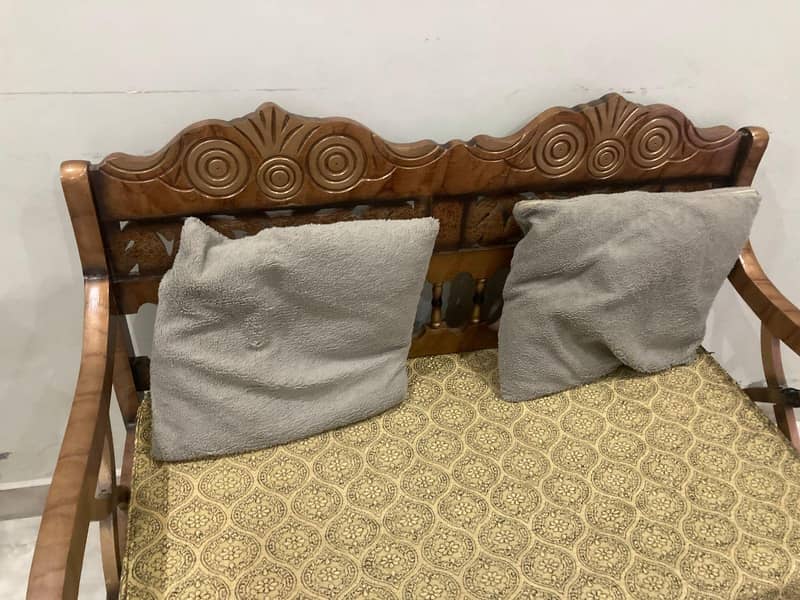 Sofa Set with Table 2