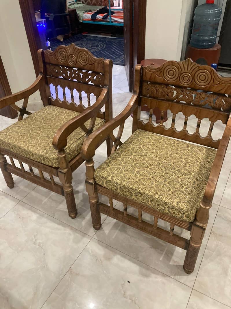 Sofa Set with Table 7