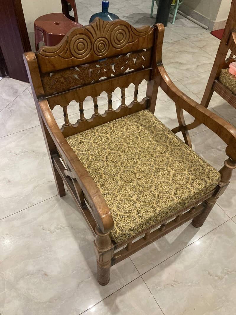 Sofa Set with Table 9