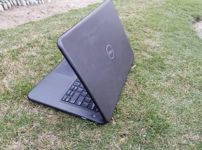 Dell Latitude 3300