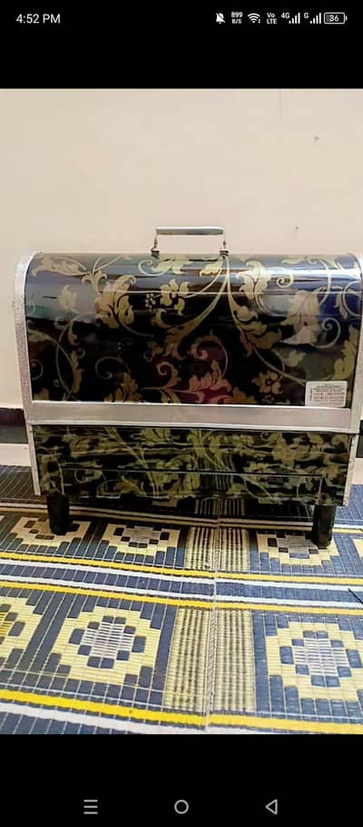 Brand new Original Singer  with 10 years warranty