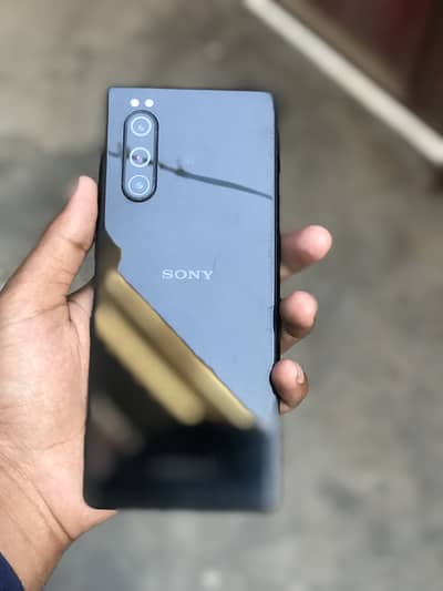 Sony Xperia 5 6/64gaming mobile