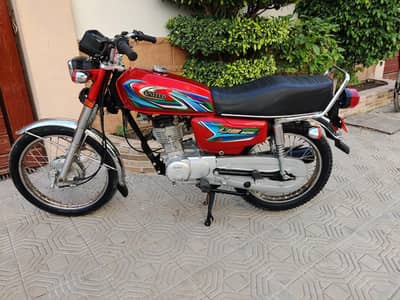UNITED 125cc Model 2023 Karachi Number 1st Owner